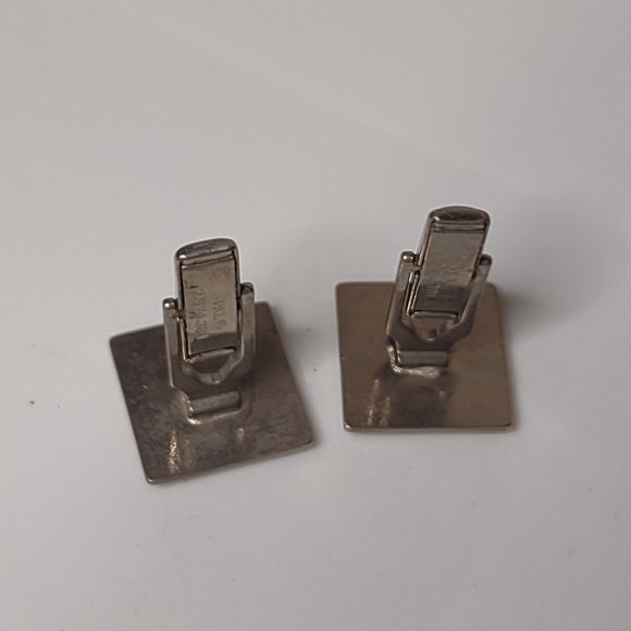 Vintage Silver Tone Rectangular Cufflinks - Picture 9 of 9